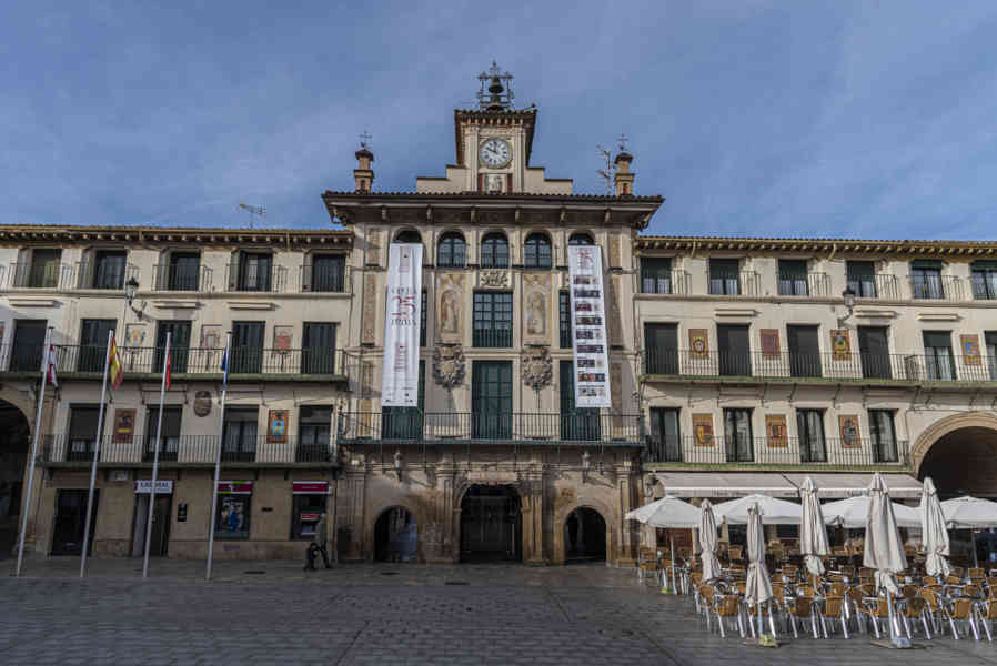 Comunidad Foral de Navarra 019 - Tudela - plaza de los Fueros